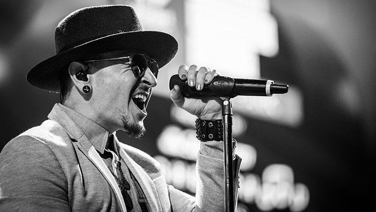 Freunde und Kollegen verabschieden sich von Chester Bennington