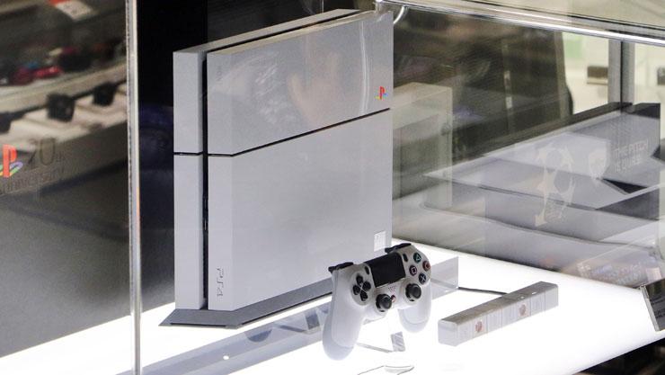 PS4 Neo: Release 2016, neuer Controller in Planung